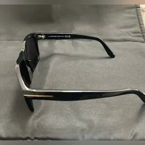 Tom Ford | Accessories | Tom Ford Polarized Sunglasses  display picture 2